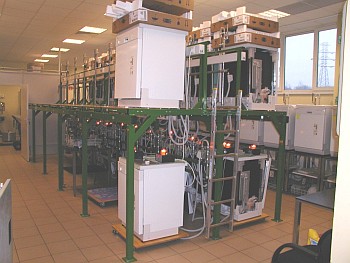 Wielogniazdowe stanowisko do testowania urz‘dzeń